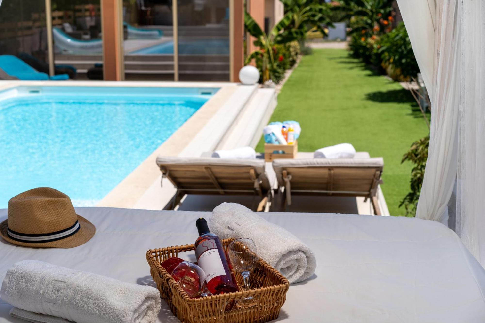 Modular Bungalows With Heated Pool Artemis Greece מראה חיצוני תמונה